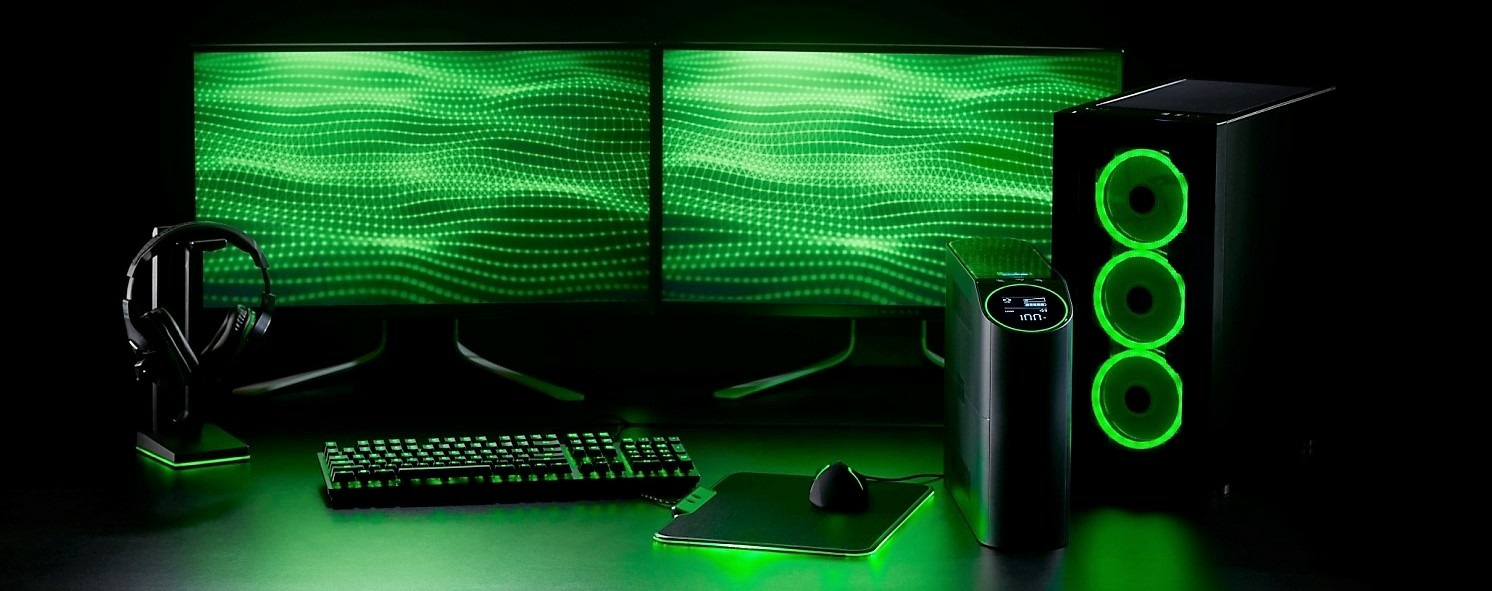 APC BGM2200B-GR Gruppo di Continuità (UPS) A linea interattiva 2,2 kVA 1320 W con 6 prese AC, luci RGB e onda sinusoidale pura