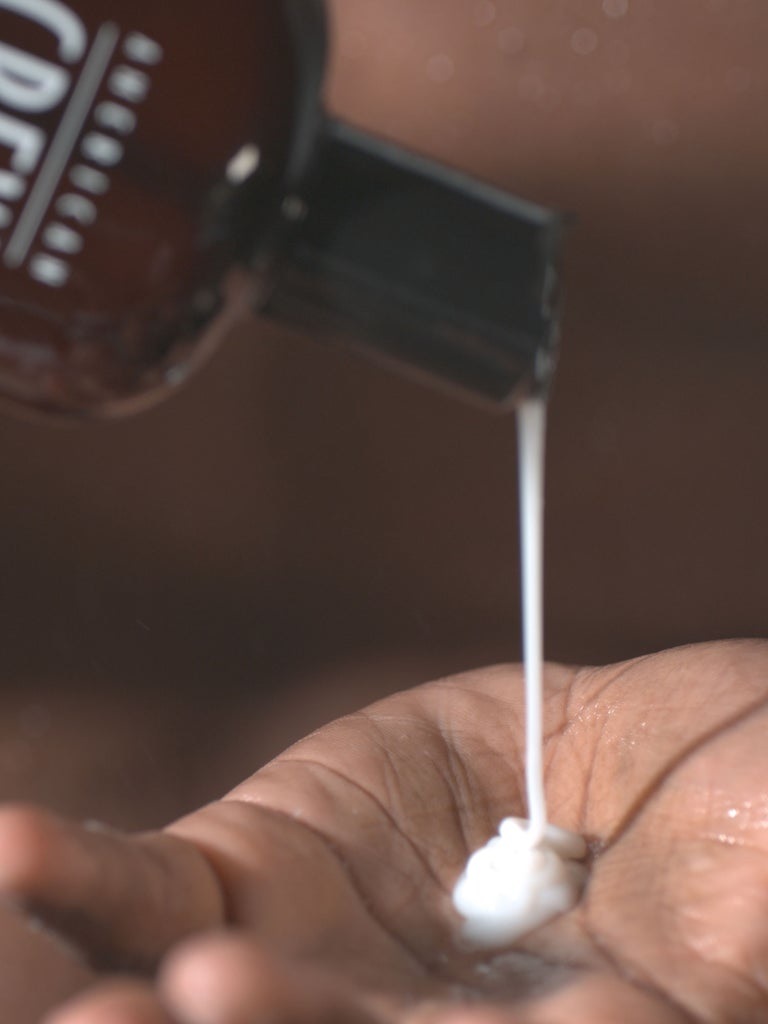 American Crew Daily Deep Moisturizing Shampoo 1000 ml - Shampoo Idratante Quotidiano per Uomo con Vitamina B5