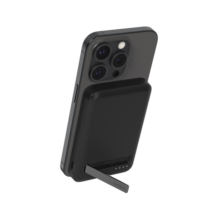 Belkin BoostCharge Pro Power Bank Magnetico 5000mAh con Qi2 e Supporto Integrato - Ricarica Rapida per iPhone 16, 15, 14 e Altri - Nero