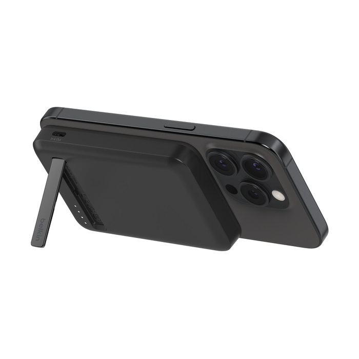 Belkin BoostCharge Pro Power Bank Magnetico 5000mAh con Qi2 e Supporto Integrato - Ricarica Rapida per iPhone 16, 15, 14 e Altri - Nero