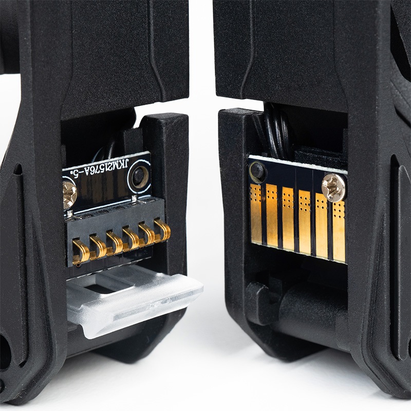 Chieftec Iceberg 360 Dark - Dissipatore a liquido 360mm con ventole fino a 2200 giri/min