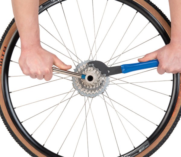 Park Tool SR-2.3 Frusta Smonta-Pignoni Professionale Extra Lunga per Cassette da 5 a 12 Velocità