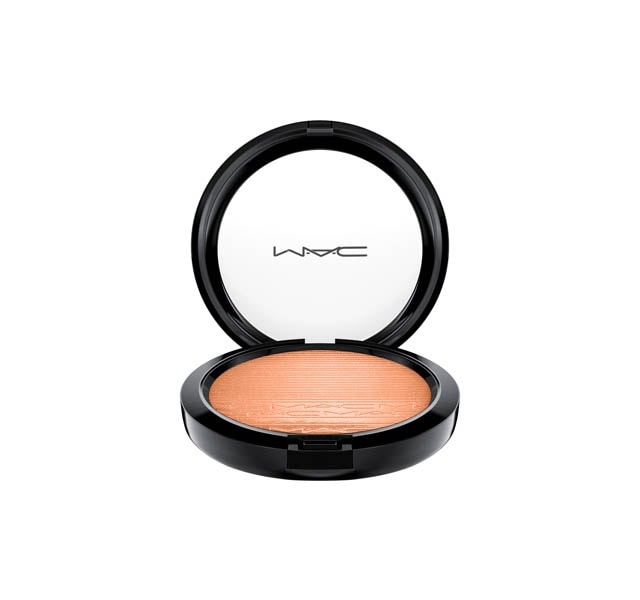 MAC Extra Dimension Skinfinish Illuminante 9 g - Glow With It, Formula Ibrida Liquido-Polvere con Riflessi Prismatici