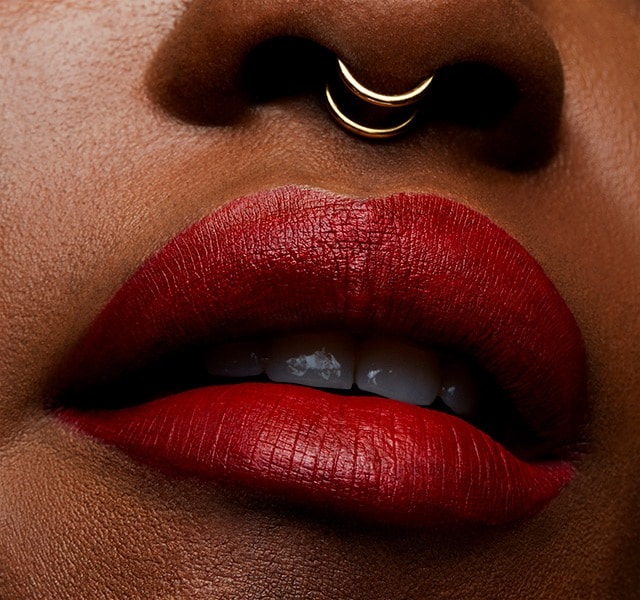 MAC Cosmetics Retro Matte Liquid Lipcolour 5 ml - Feels So Grand, Rossetto Liquido Matte ad Alta Pigmentazione e Lunga Durata