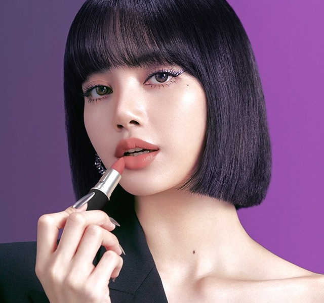 MAC Cosmetics Extra Dimension Skinfinish Highlighter 9 g - Illuminante Show Gold con Riflessi Prismatici