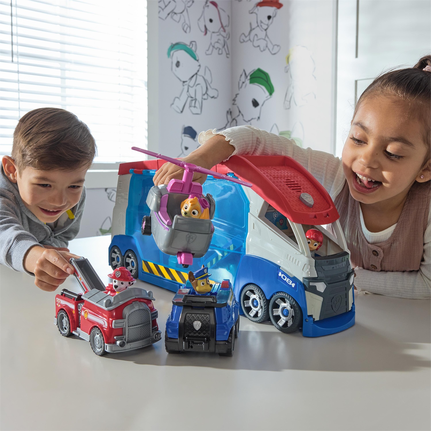 Spin Master PAW Patrol Paw Patroller Trasformabile con Ryder e Quad, 55,8 cm, Luci e Suoni, Fino a 6 Veicoli, Giocattolo per Bambini 3 Anni