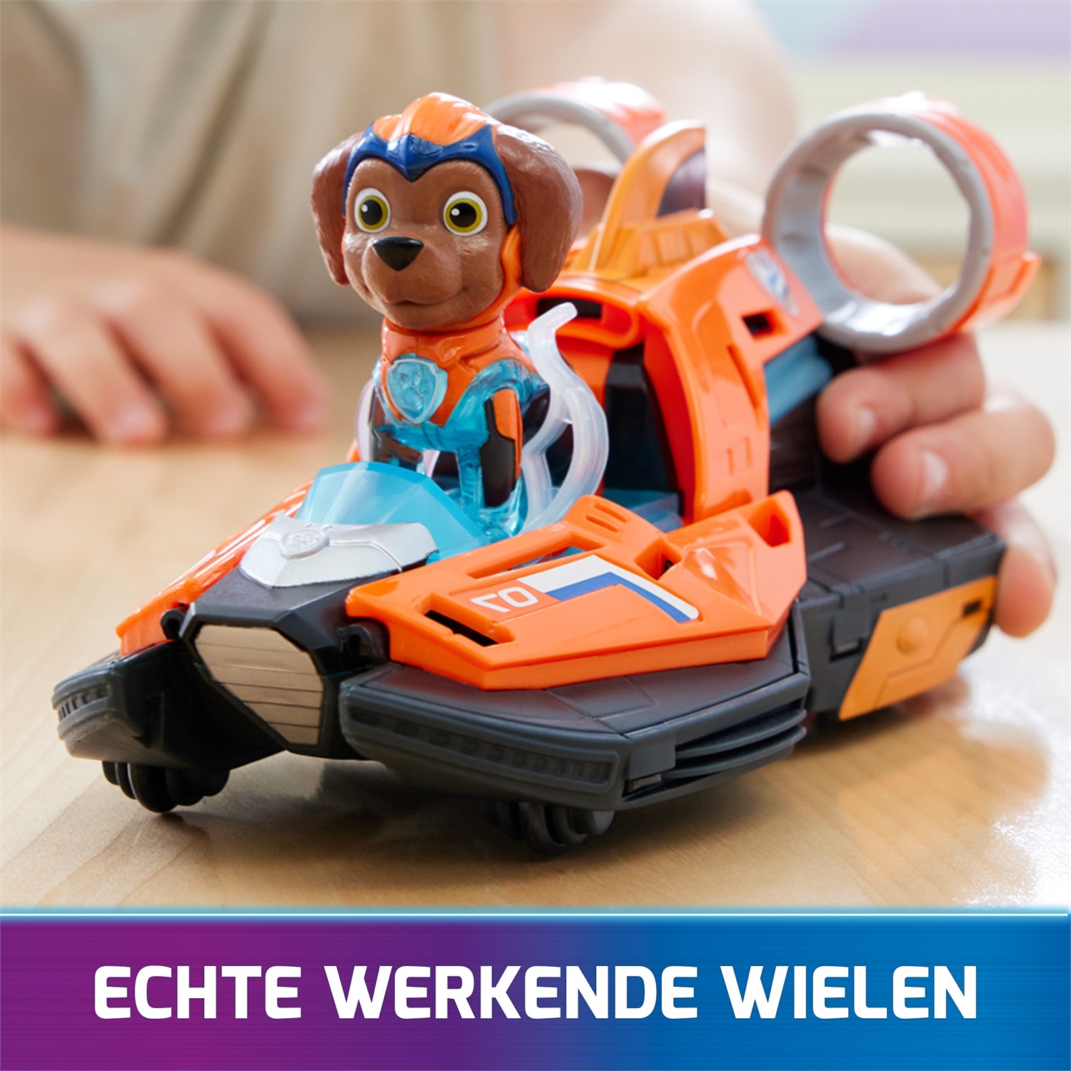 Paw Patrol Aeroscafo di Zuma Tematizzato Il Super Film con Luci e Suoni - Giocattolo per Bambini 3 Anni, Personaggio da Collezione