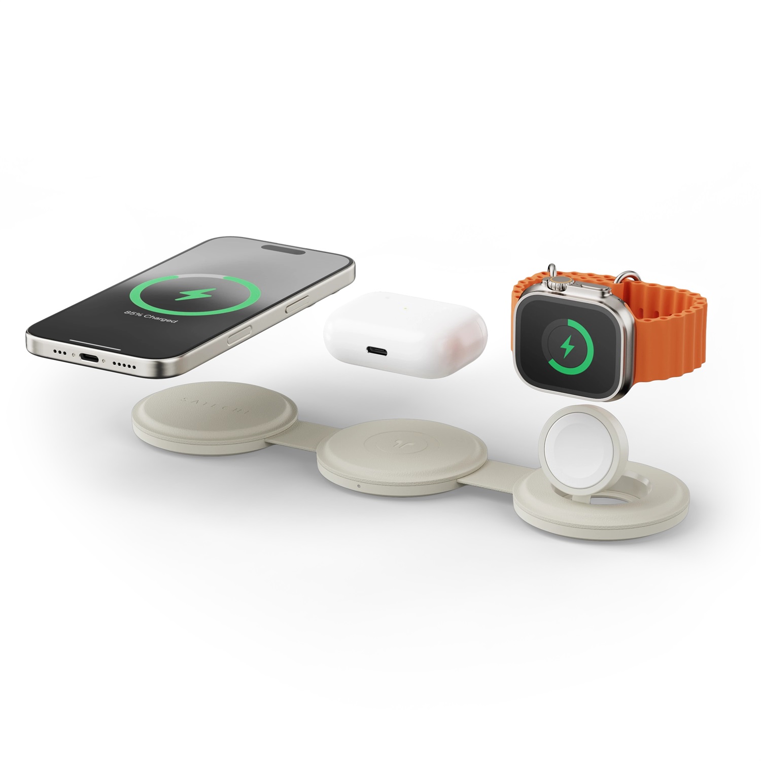 Satechi OnTheGo Caricatore da viaggio 3-in-1 Qi2 con ricarica rapida 15W per iPhone, 5W per Apple Watch e AirPods - Colore Sabbia