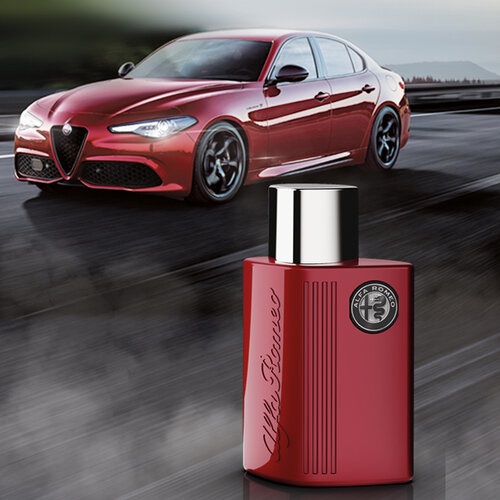 Alfa Romeo Red Eau de Toilette 75 ml - Fragranza Vivace per Uomo con Pepe Rosa e Ananas