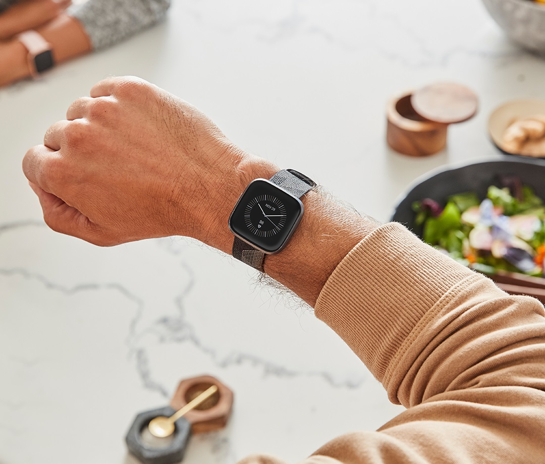 Fitbit Versa 2 3,55 cm (1.4