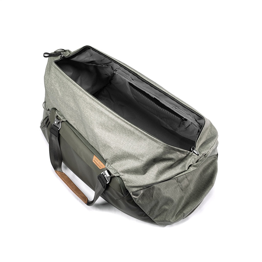 Peak Design BTRD-65-SG-1 Borsone da Viaggio 65L in Nylon Verde Salvia con Cerniera Extra Lunga e Tasche Multiple