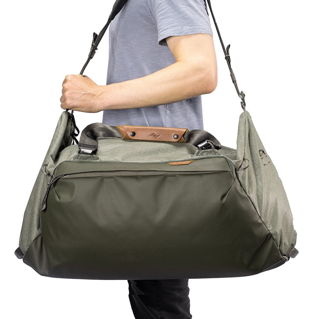 Peak Design BTRD-65-SG-1 Borsone da Viaggio 65L in Nylon Verde Salvia con Cerniera Extra Lunga e Tasche Multiple