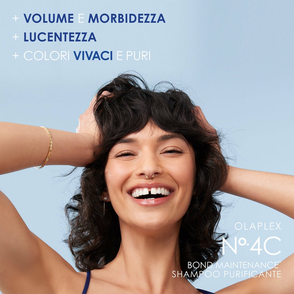 Olaplex N°4C Bond Maintenance Clarifying Shampoo 250 ml - Shampoo purificante per tutti i tipi di capelli, deterge in profondità e rimuove impurità