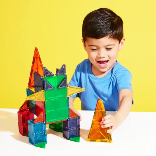 MAGNA-TILES Combo - Set di costruzione magnetica, 62 pezzi con triangoli e quadrati