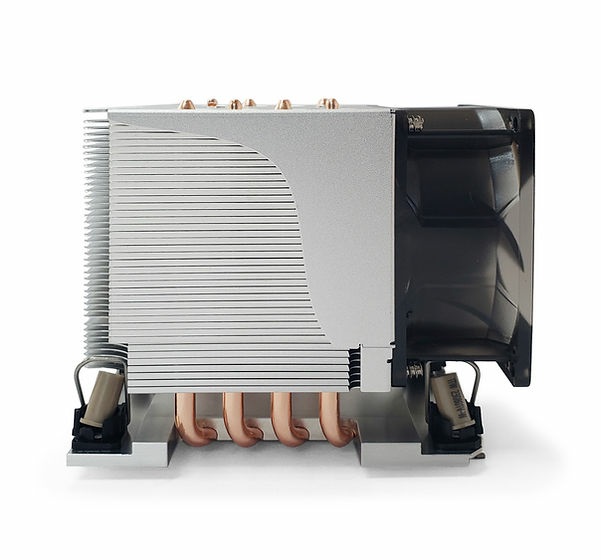 Dynatron S6 Dissipatore ad Aria per CPU Socket 4677 - 80 mm in Alluminio, Formato 3U