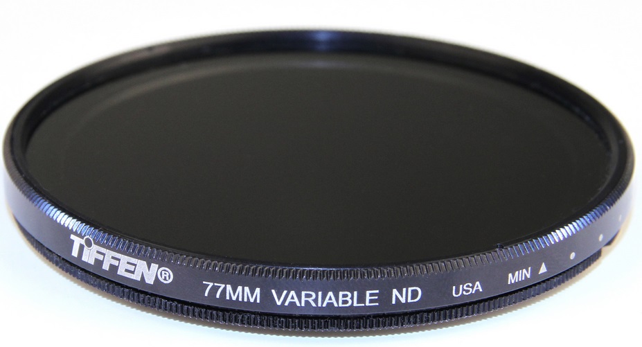 Tiffen Filtro ND Variabile 77 mm - Filtro a Densità Variabile con Controllo Luce da 2 a 8 Stop, Profilo Sottile e Vetro Ottico di Alta Qualità