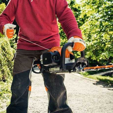 Stihl HS 82 R - Tosasiepi Professionale 60 cm con Motore 2-MIX e Sistema Antivibrante