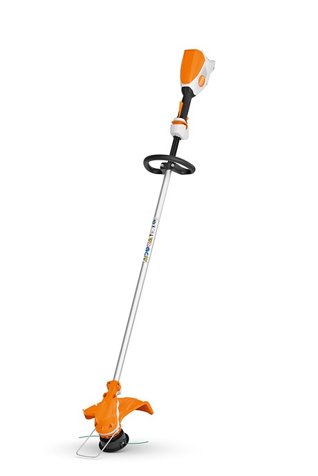 Stihl FSA 60 R - Decespugliatore a batteria 36V con batteria AK 20 e caricabatteria AL 101, diametro di taglio 350 mm, impugnatura ergonomica