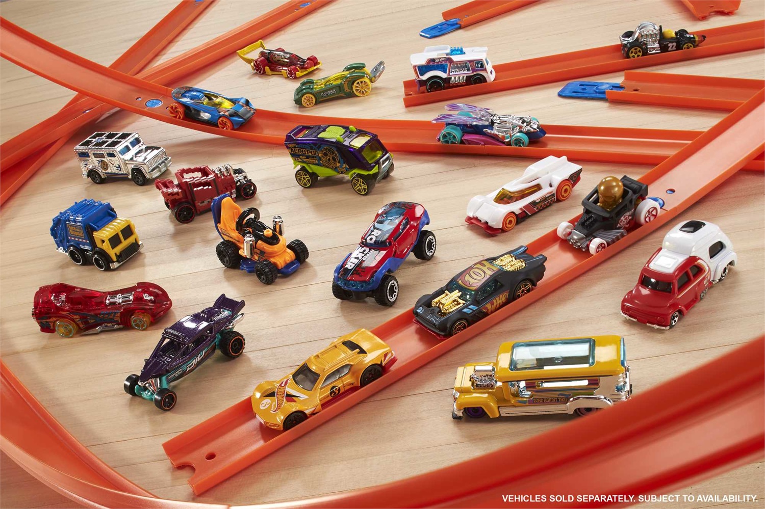Hot Wheels CGN22 - Set esclusivo da 50 macchinine con decorazioni autentiche, giocattolo per bambini 3