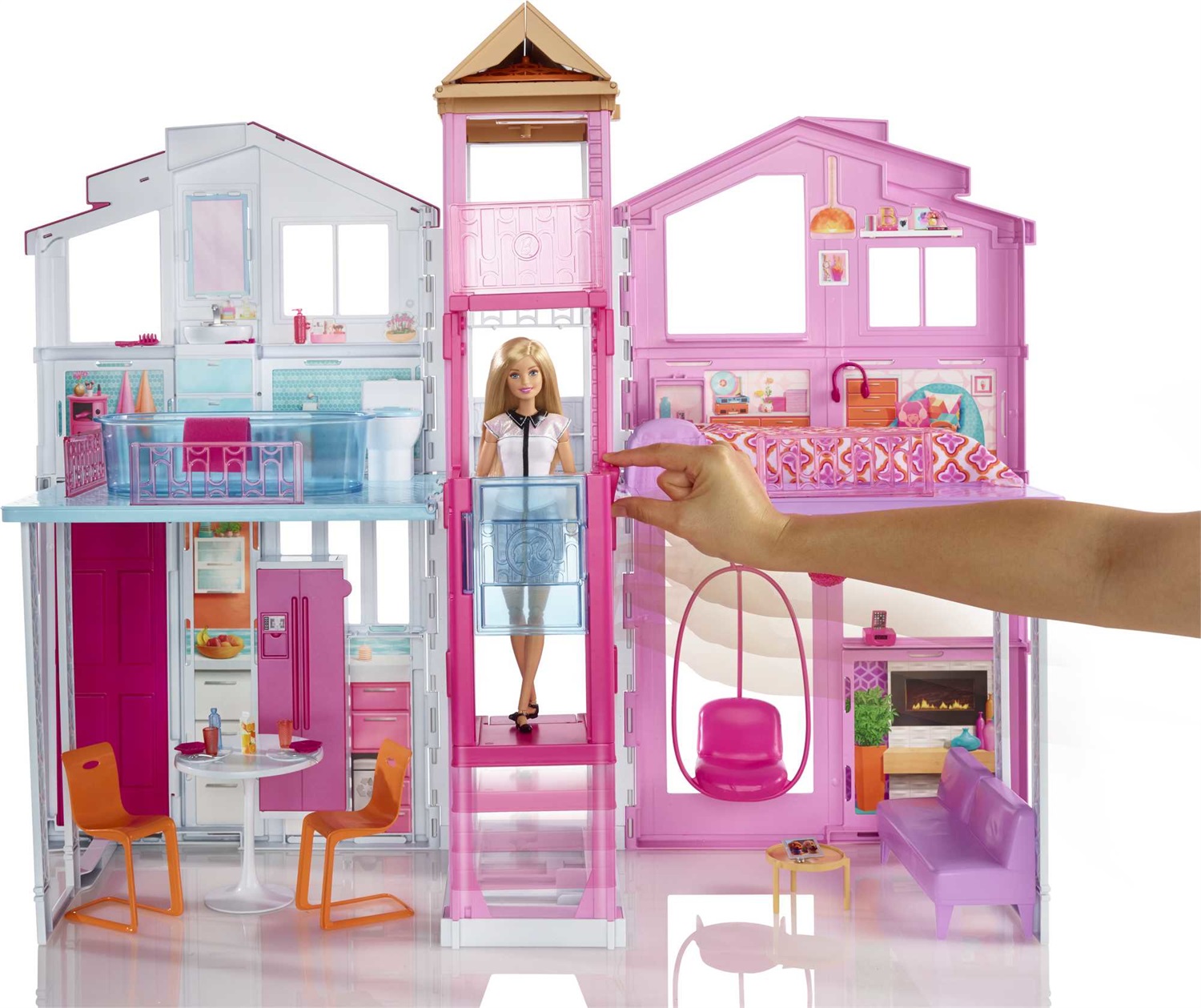Barbie Casa di Malibu - Playset a 3 Piani con Ascensore, Altalena, Mobili e Accessori Inclusi, Chiudibile per il Trasporto, Età 3