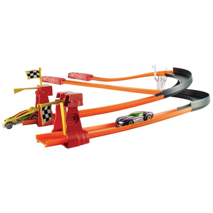 Hot Wheels Piste per Macchinine da Rally con Due Veicoli Assortiti - Giocattolo per Bambini 4 anni