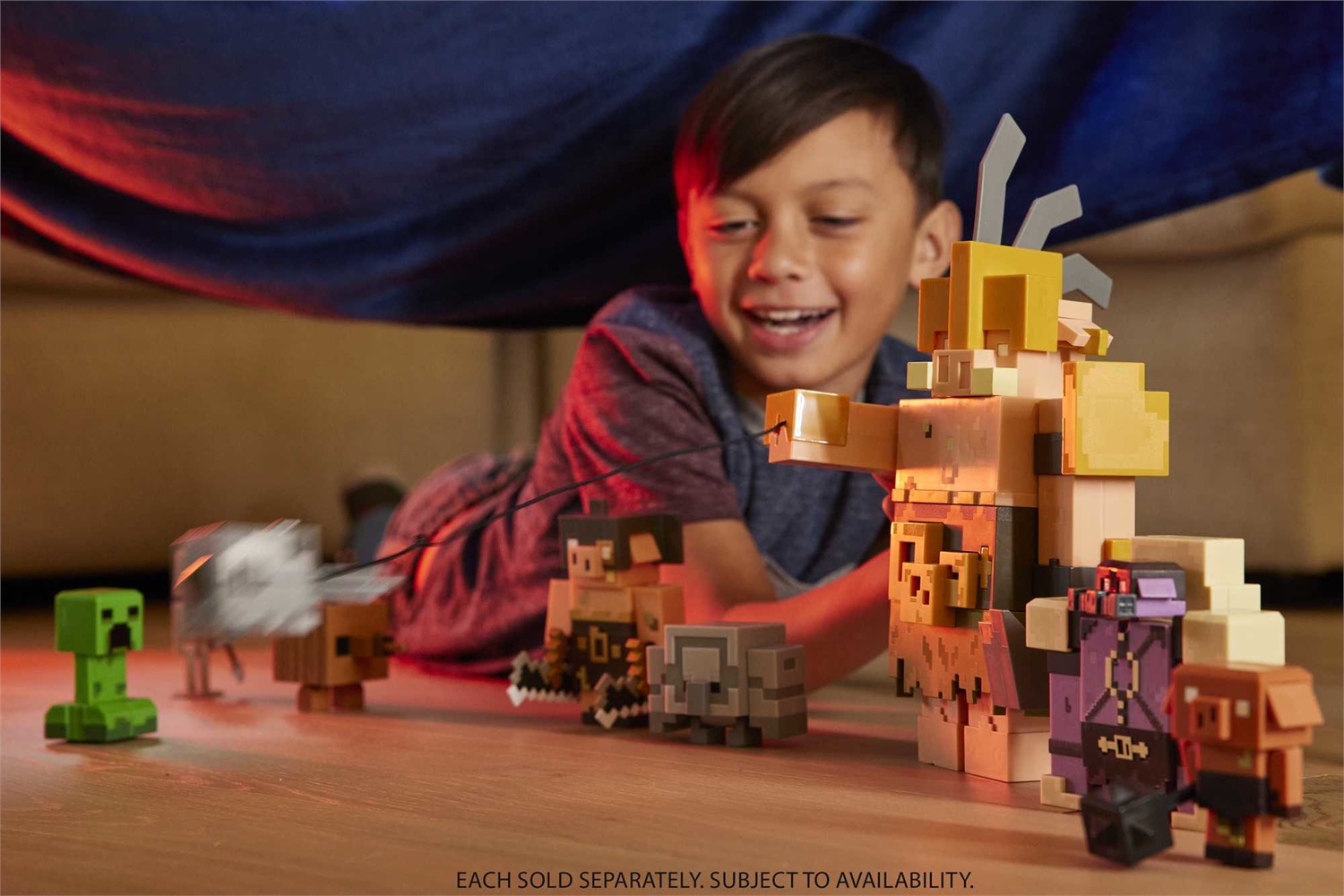 Mattel Action Figure Guardiano del Portale Minecraft Legends - Alta più di 8 cm, con mossa di attacco e accessorio, giocattolo per bambini 6 anni