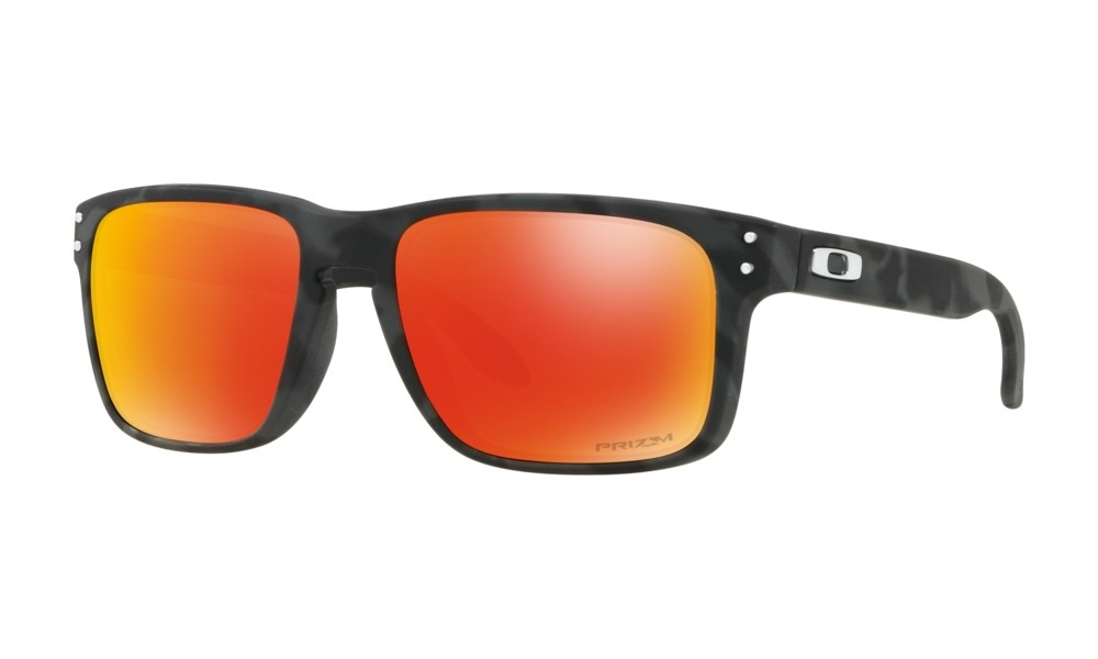 Oakley Holbrook Black Camo Occhiali da Sole Prizm Ruby - Design Rettangolare Unisex
