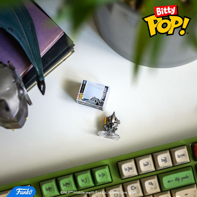 Funko Bitty Pop! Lord of the Rings - Witch King 4 Pack con Mini Figura Misteriosa - 0.9 Inch (2.2 Cm) da Collezione