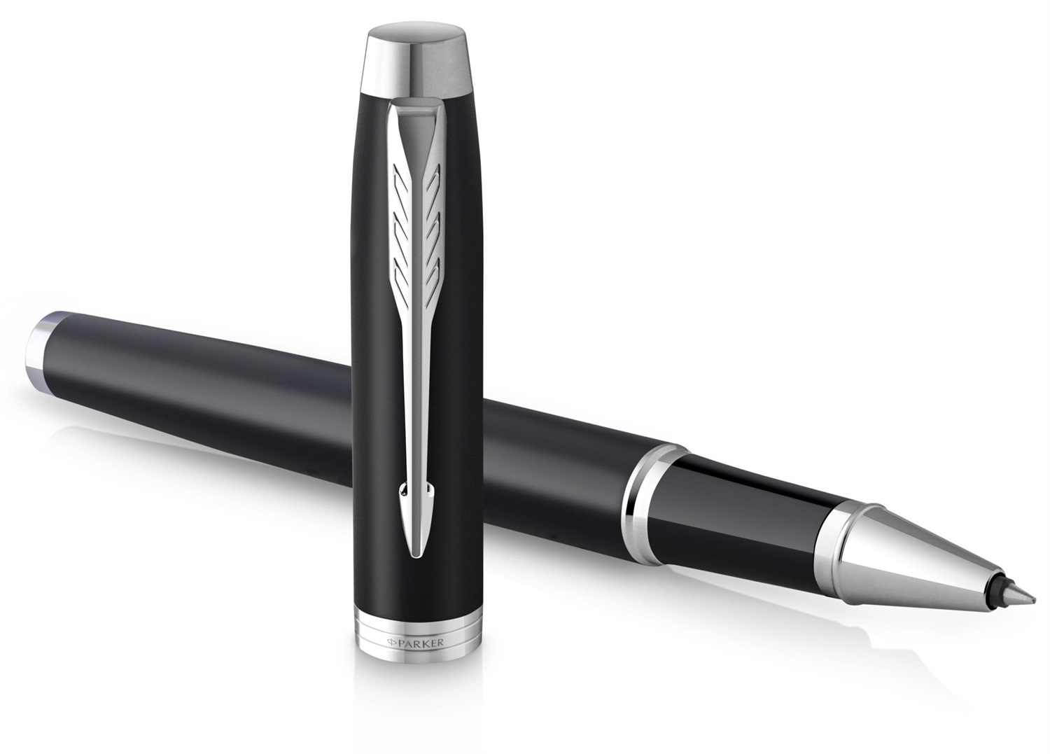 Parker IM Entry Line Penna Roller Nero Opaco con Puntale Cromato, Punta Fine con Inchiostro Nero, Confezione Regalo