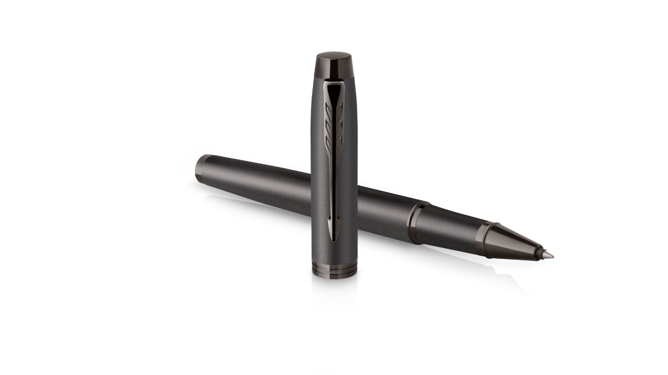 PARKER Penna roller IM Monochrome Bronzo PVD Punta Fine in Acciaio Inossidabile con Inchiostro Nero - Confezione in Astuccio Regalo