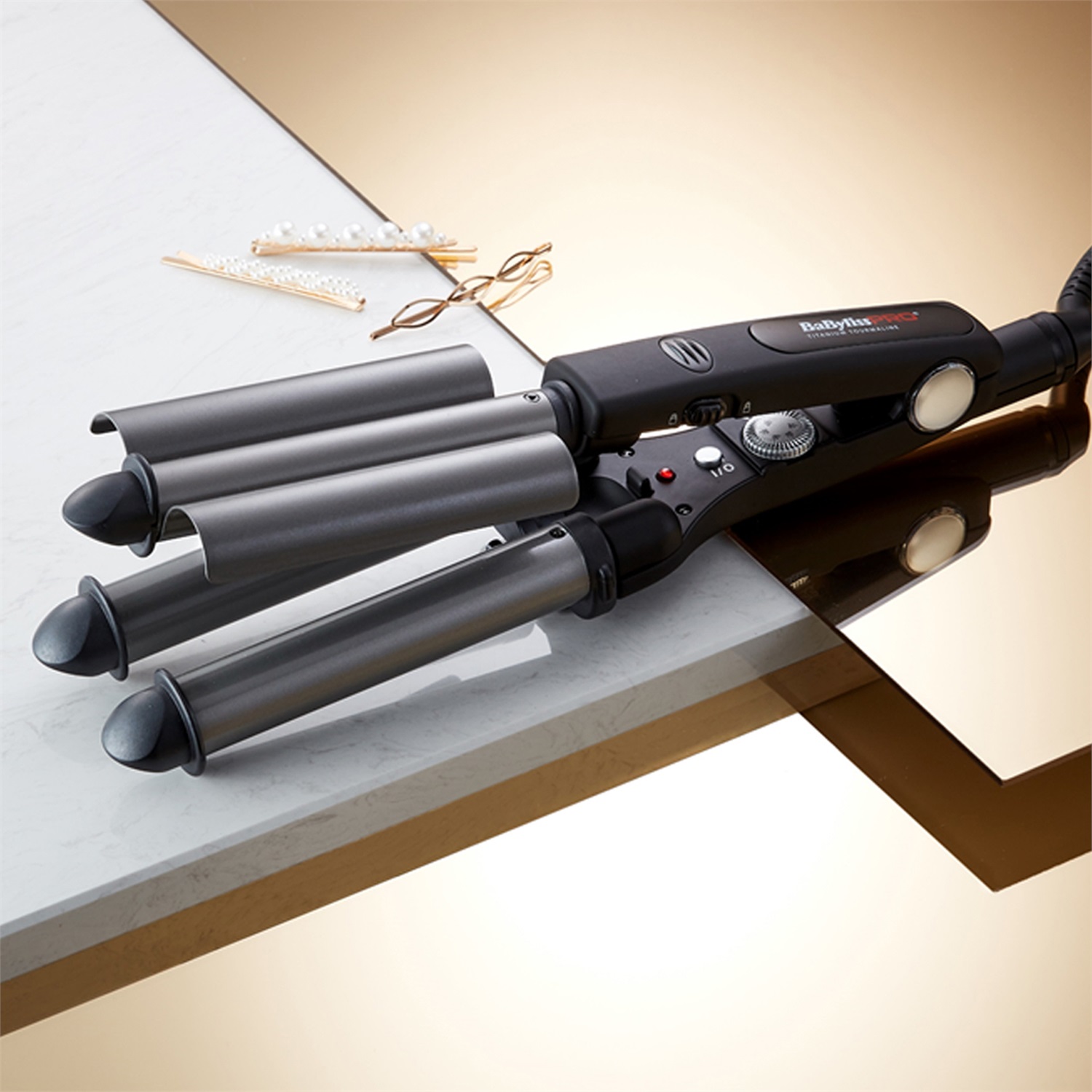 BaByliss BAB2269TTE Ferro Arricciacapelli Triplo Cilindro Titanio-Tormalina 140°C-220°C 125W Cavo 2,7m