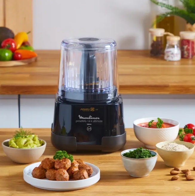 Moulinex Tritatutto Elettrico DP810855, 1000 W, 2 Lame Powerlife, Capacità 550 ML, Coperchio Ermetico, Nero