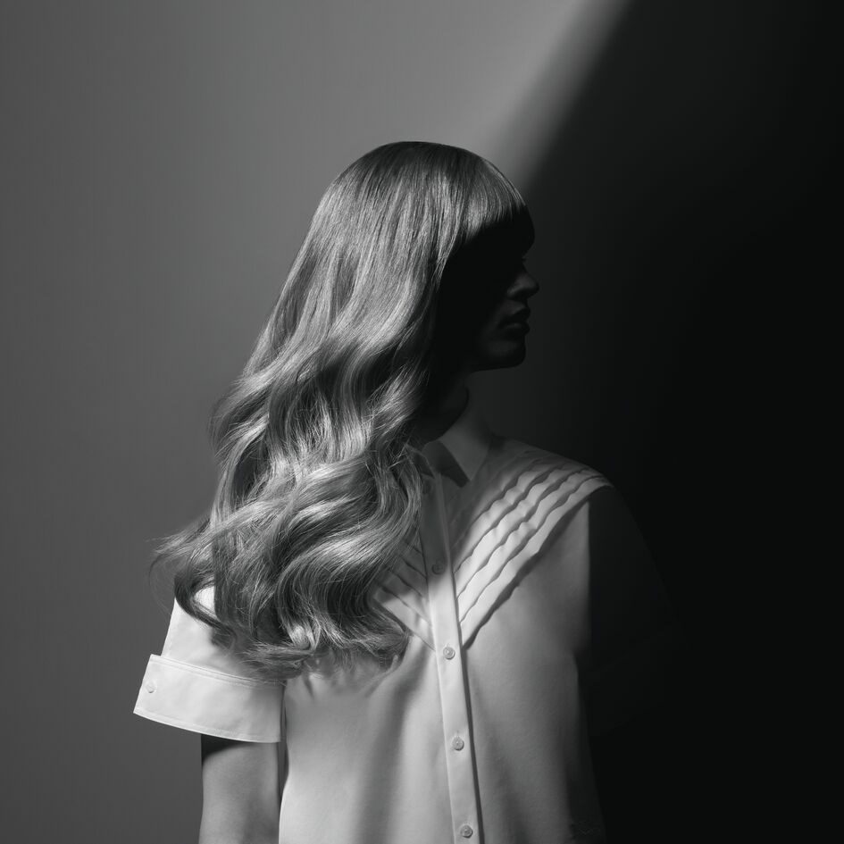 Rowenta x KARL LAGERFELD Easyliss SF161L - Piastra per capelli Ceramica di Tormalina con Funzione Straight & Curl e Cavo da 1,8 m