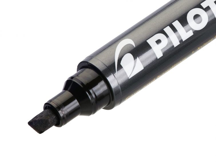 Pilot Serie 400 Marcatore Permanente Nero Punta Scalpello 4,5 mm - Confezione da 20 pezzi