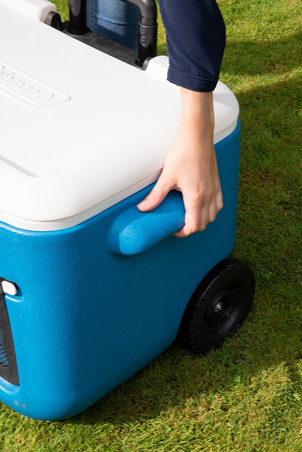 Coleman 50 QT Poly-lite Ghiacciaia Portatile con Rotelle, 47 Litri, Ottimo Isolamento per Bevande