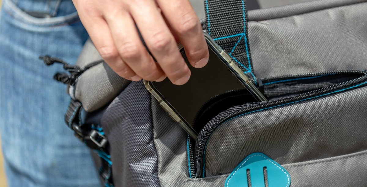 Campingaz Office Doctor Bag - Borsa Termica Pieghevole 17 L, Raffredda Fino a 19 Ore, Spazio per 5 Bottiglie da 1.5 L, Grande Frigo Portatile per Lavoro e Picnic