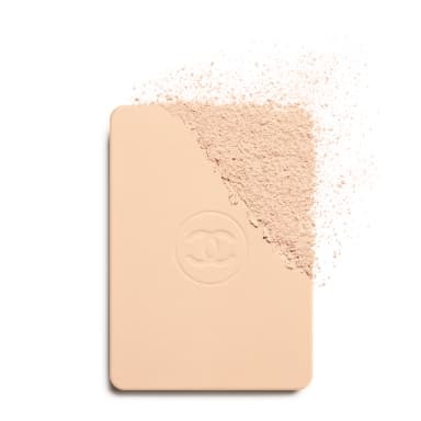 CHANEL Ultra Le Teint Fondotinta Compatto BR32 - 13 g, Alta Perfezione, Lunga Tenuta, Comfort Estremo