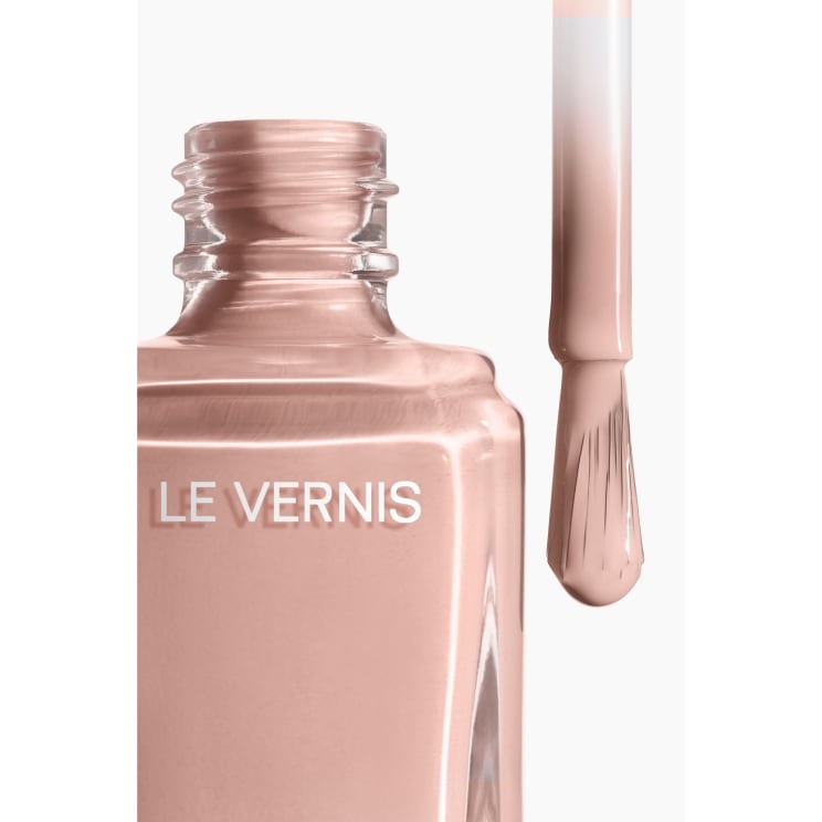 CHANEL Le Vernis 113 Faussaire 13ml - Smalto Protettivo a Lunga Tenuta con Colore Intenso e Facile Applicazione