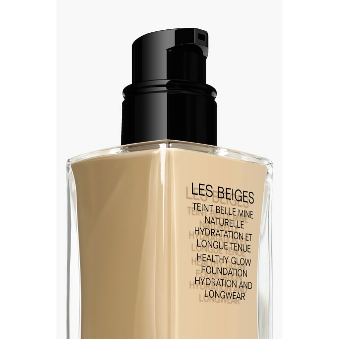 CHANEL Les Beiges Teint Belle Mine Naturelle Fondotinta Liquido BO33 - Effetto Radioso e Naturale, 30 ml