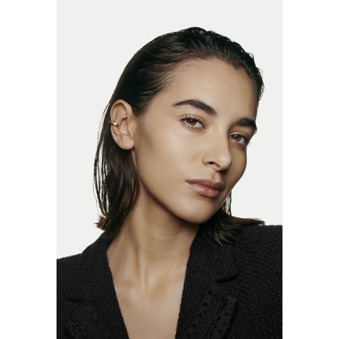 CHANEL Les Beiges Teint Belle Mine Naturelle Fondotinta Liquido BO33 - Effetto Radioso e Naturale, 30 ml