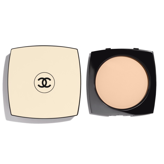 CHANEL Les Beiges Poudre Belle Mine Naturelle Ricarica B10 - 12 g, Cipria Illuminante Idratante