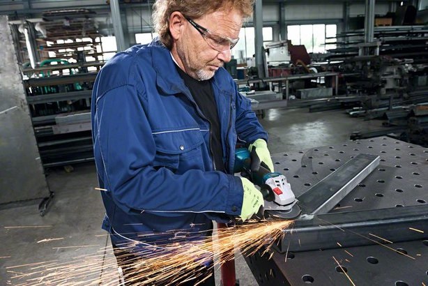 Bosch GWS 18V-10 Professional Smerigliatrice Angolare a Batteria 125mm, 9000 Giri/min, 2,1 kg, Motore Brushless
