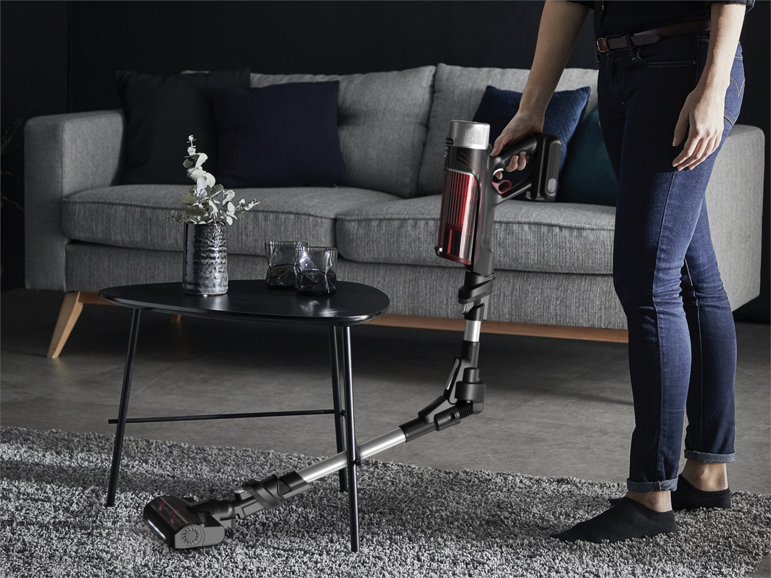 Rowenta RH2077 Aspirapolvere a Bastone 2 in 1 Senza Sacchetto Ciclonico 250 W Autonomia 45 min Nero/Rosso