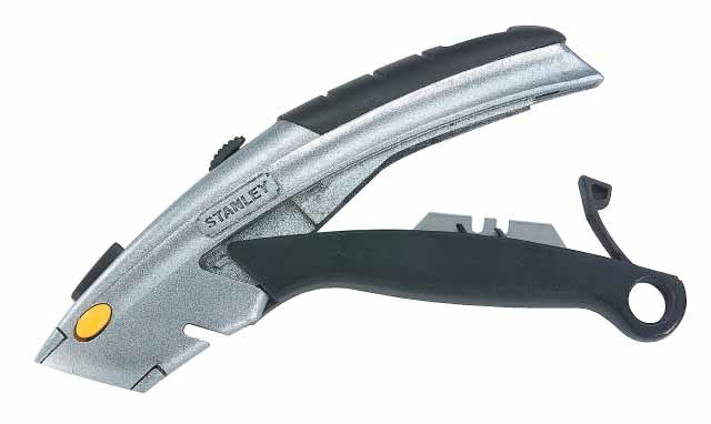Stanley 0-10-788 Coltello Taglierina a Cambio Rapido, Lama a Trapezio, Corpo in Metallo con Fasce in Gomma, Lunghezza 180 mm