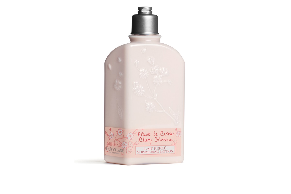 L'Occitane Latte Corpo Fiori di Ciliegio 250ml - Idratante Leggero con Burro di Karité ed Estratto di Ciliegia del Luberon