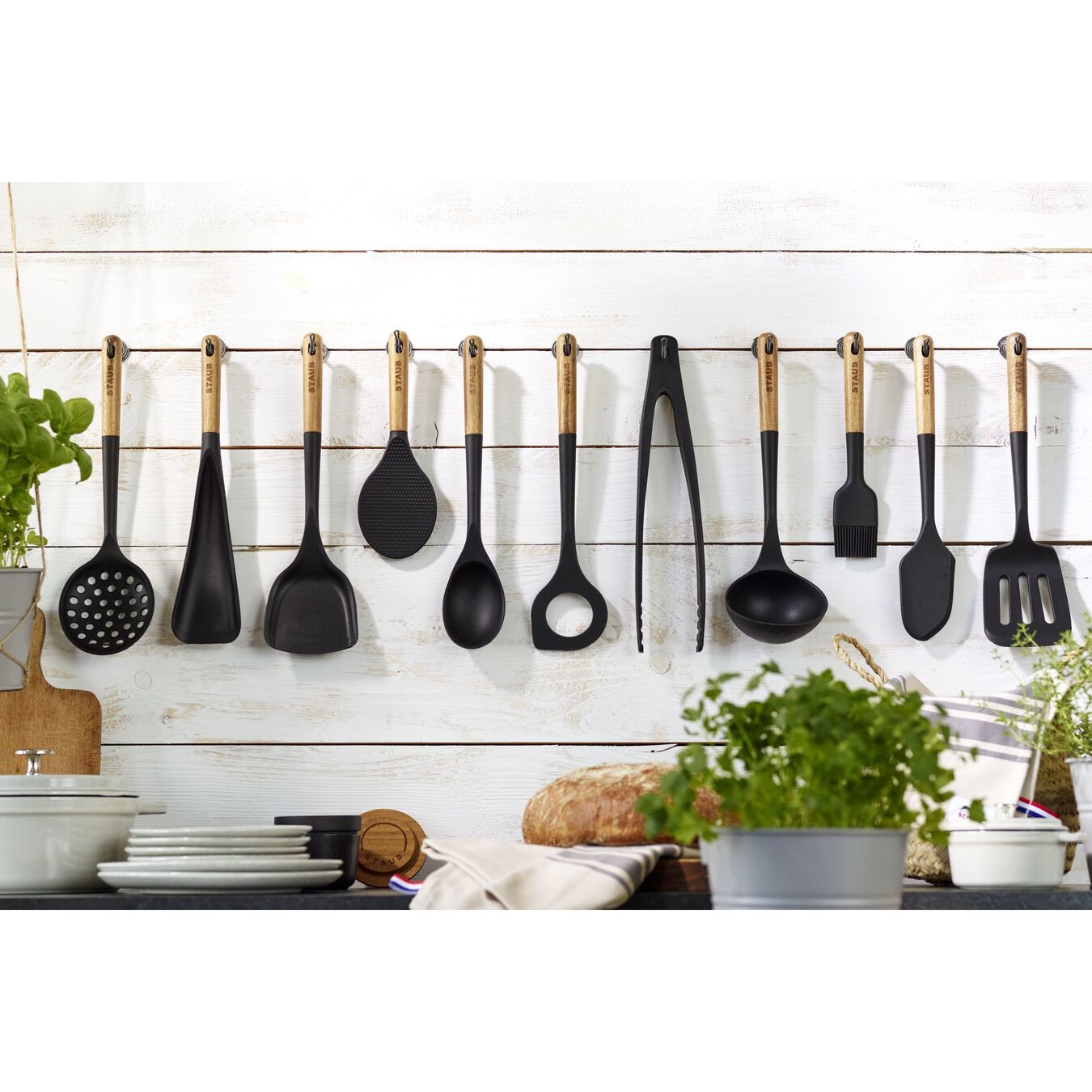 STAUB Cucchiaio da Risotto in Silicone Nero Opaco 31 cm - Durevole e Facile da Pulire