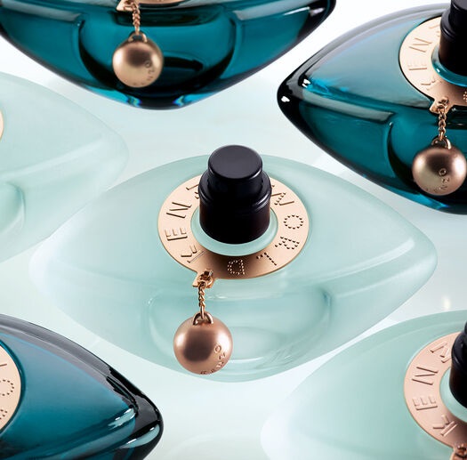 KENZO World Eau De Parfum Donna 50 ml - Fragranza Floreale con Frutti Rossi, Peonia e Ambroxan
