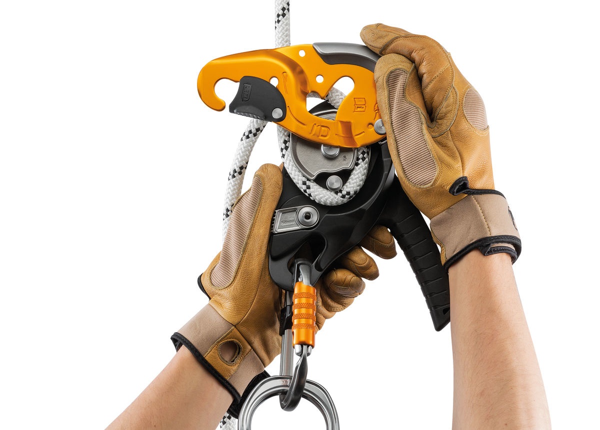 Petzl I'D S - Discensore autofrenante con funzione antipanico per lavori in quota e accesso difficile