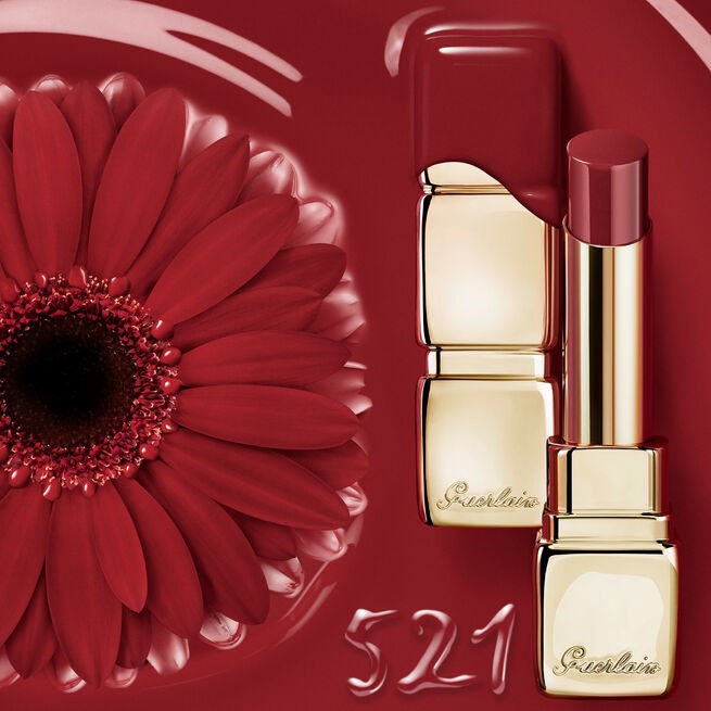 Guerlain KissKiss Shine Bloom 521 Kiss To Say - Rossetto Brillante Idratante con 95% di Ingredienti Naturali, 3.2g