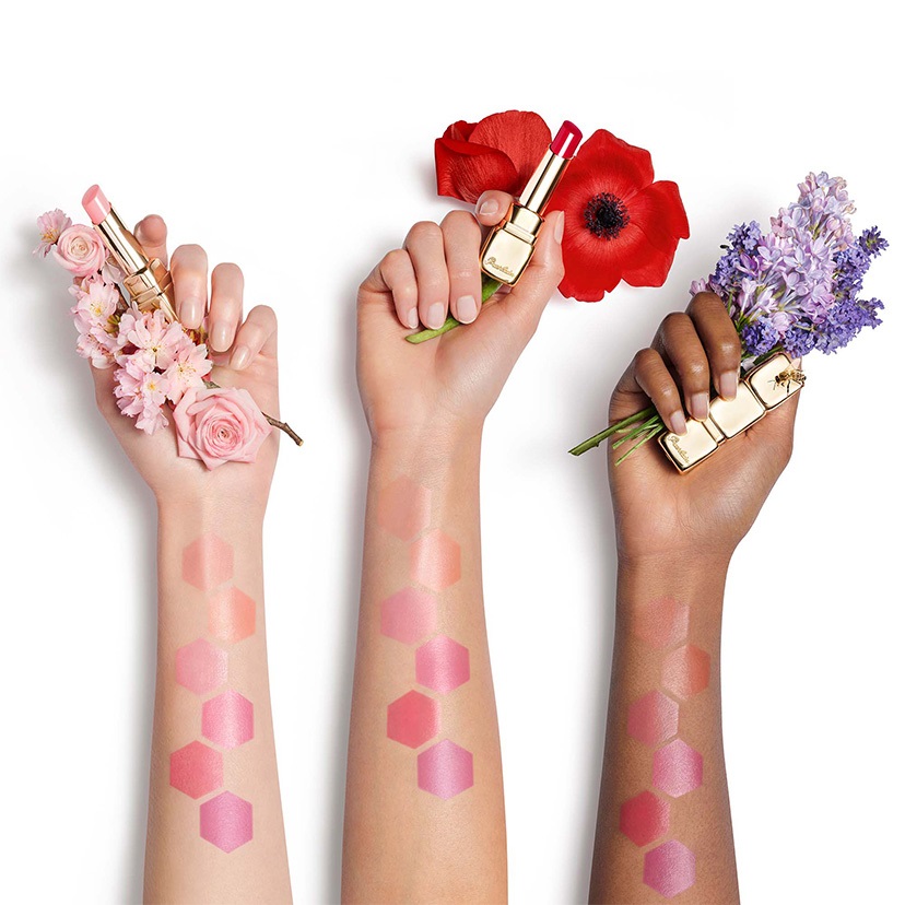 Guerlain KissKiss Bee Glow Balsamo Labbra Colorato 775 Poppy Glow - 3.2g, Idratante e Nutriente con Miele e Ingredienti Naturali